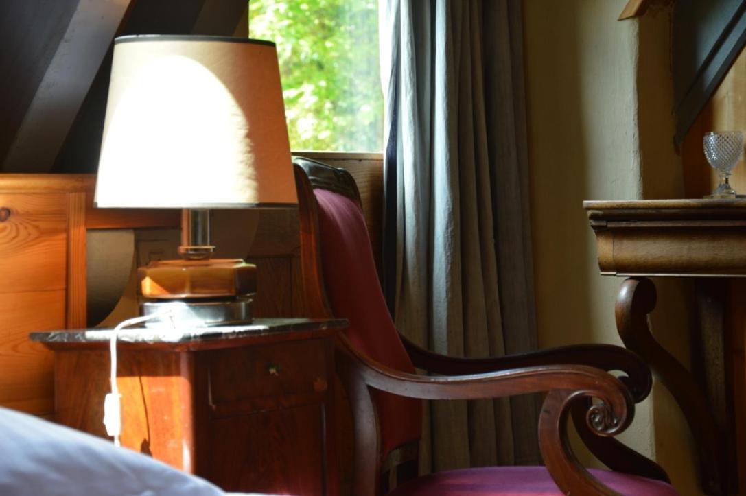 La Grange De Coatelan Hotell Plougonven Eksteriør bilde